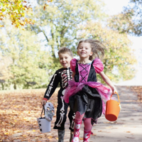 Halloween Children Running (1)