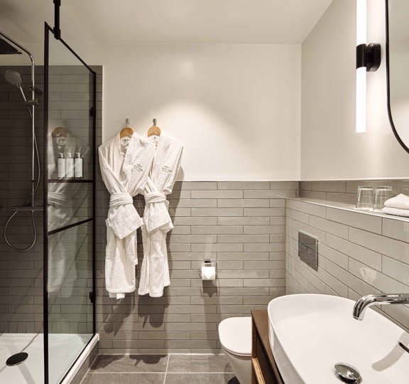 20251021 Belfry BH Bathroom 0593