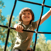 Family Child Climbing3